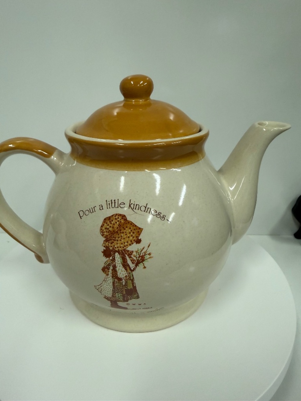 Holly Hobbie- Tea Pot- EJ328